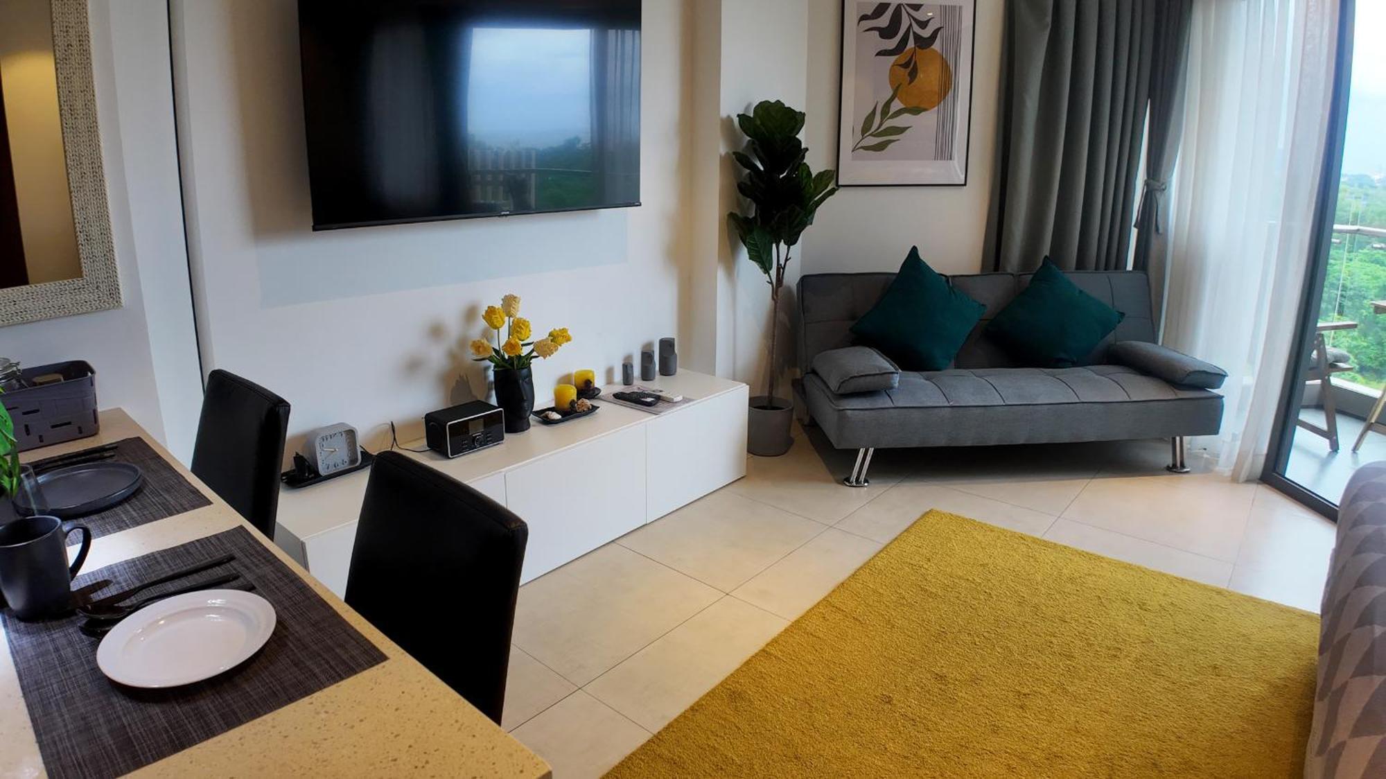 Dominiks Stylish Resort Gem Ocean View Pool Queen Bed At Tambuli 8 Floor Fast Wifi 麦克坦 外观 照片