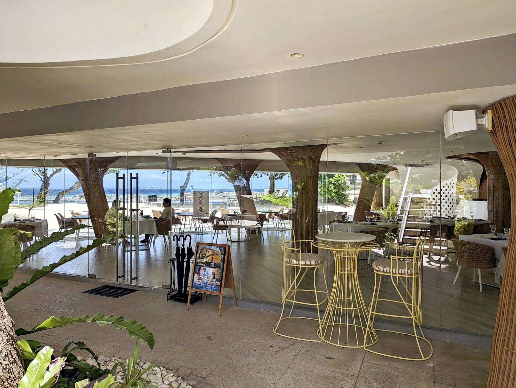 Dominiks Stylish Resort Gem Ocean View Pool Queen Bed At Tambuli 8 Floor Fast Wifi 麦克坦 外观 照片