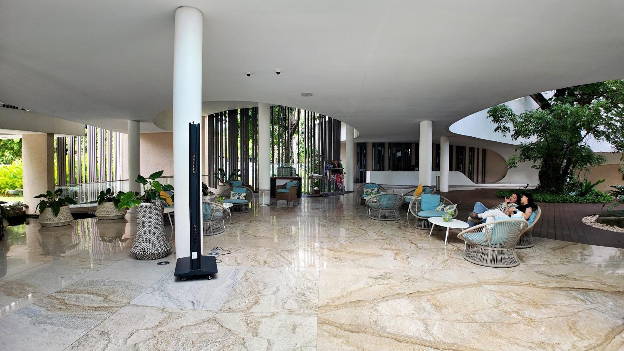 Dominiks Stylish Resort Gem Ocean View Pool Queen Bed At Tambuli 8 Floor Fast Wifi 麦克坦 外观 照片