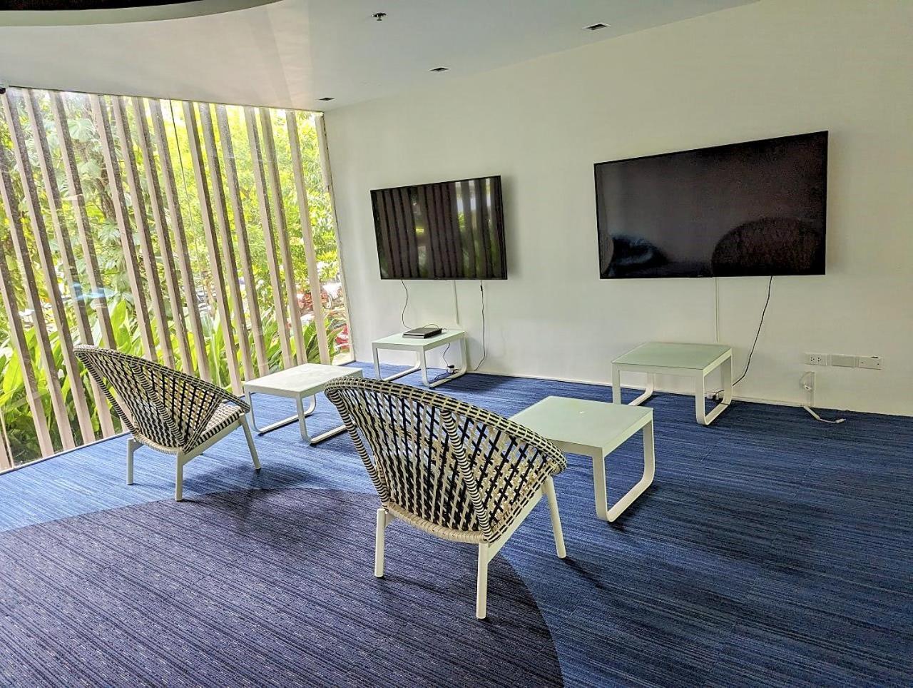 Dominiks Stylish Resort Gem Ocean View Pool Queen Bed At Tambuli 8 Floor Fast Wifi 麦克坦 外观 照片