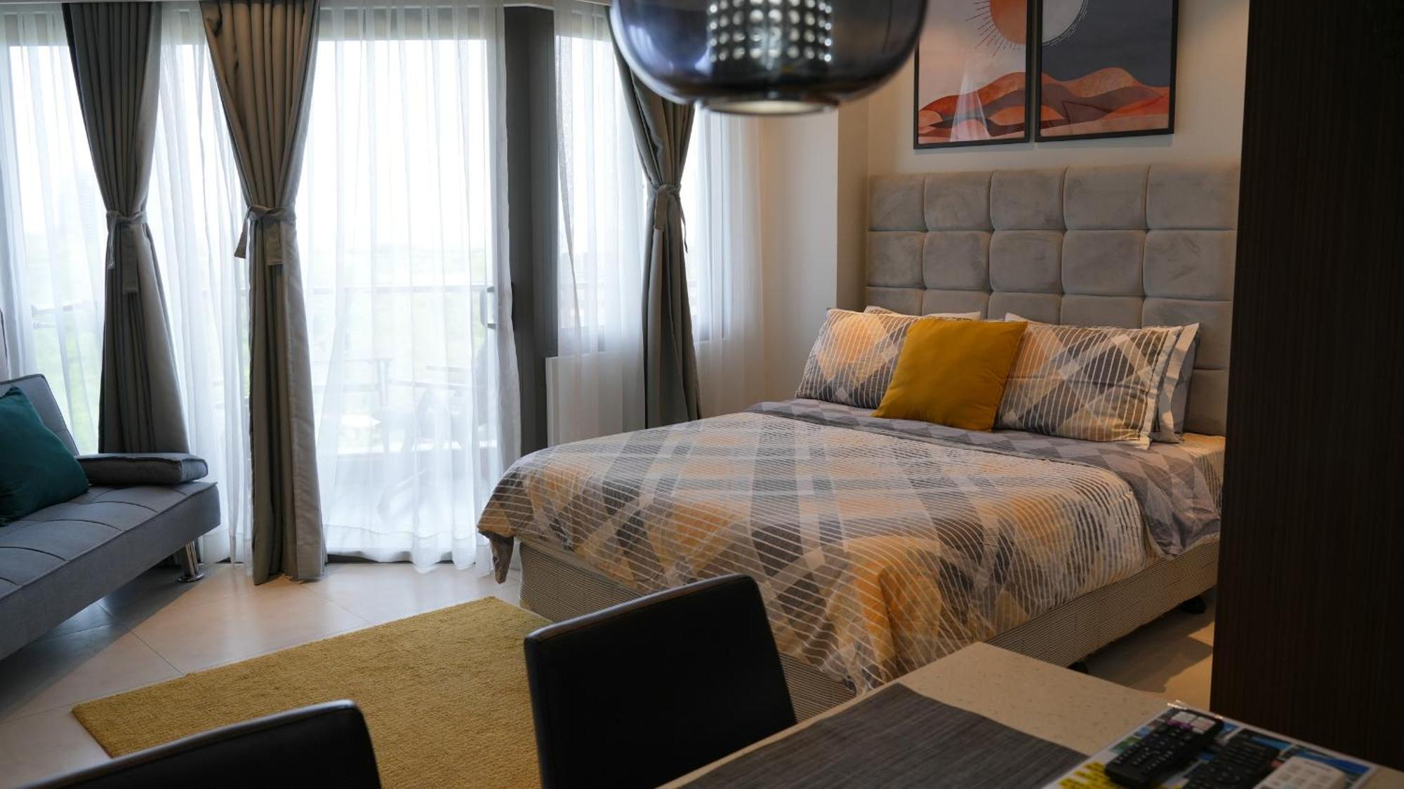 Dominiks Stylish Resort Gem Ocean View Pool Queen Bed At Tambuli 8 Floor Fast Wifi 麦克坦 外观 照片
